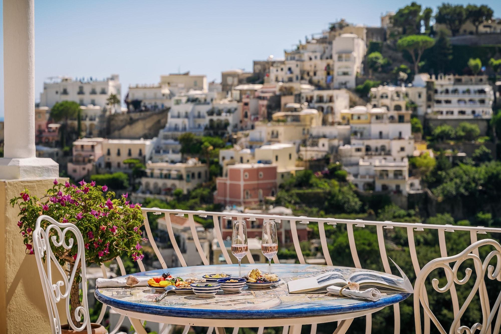 Villa Mary Suites Positano Exterior photo